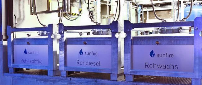 Blick auf die Produktionsanlage in Dresden, wo unter anderem Rohdiesel und Rohwachs hergestellt werden. Foto: PR/sunfire GmbH/renedeutscher.de
