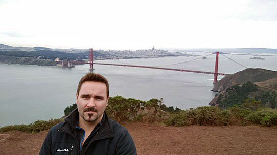 Florian Hönigschmid während eines Ausflugs in der Nähe der Golden Gate Bride in San Francisco. Foto: privat